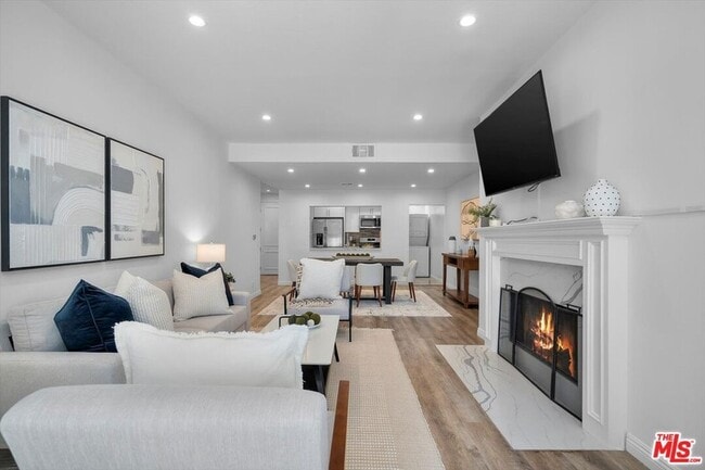 Building Photo - 1650 Veteran Ave Unit 107