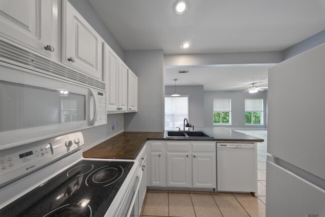 Photo - 5159 Etta St Unit 5A