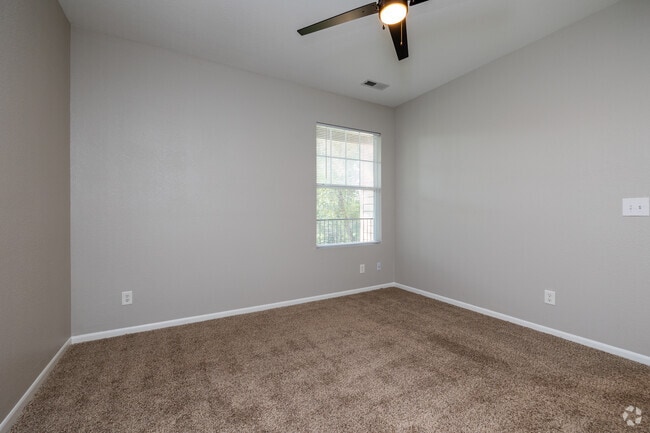 1BR, 1BA - 790SF - Alvadora