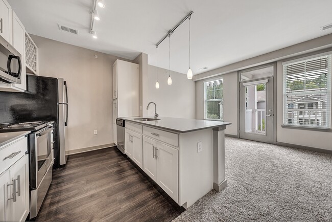 Photo - River Crossing Apartments