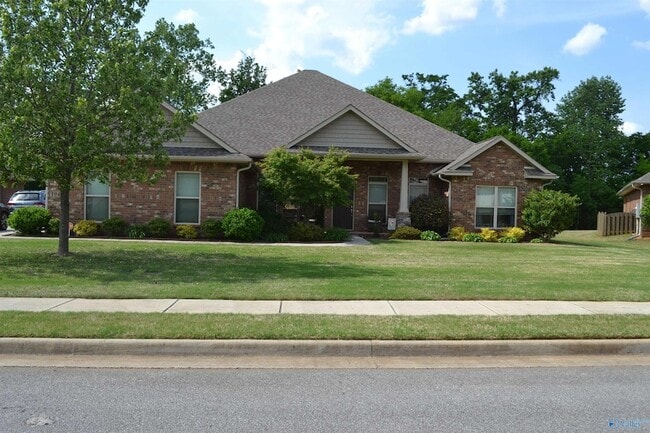 Building Photo - 104 Rushing Brook Dr