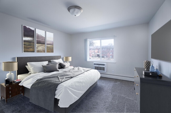 Photo - Woodland Gardens