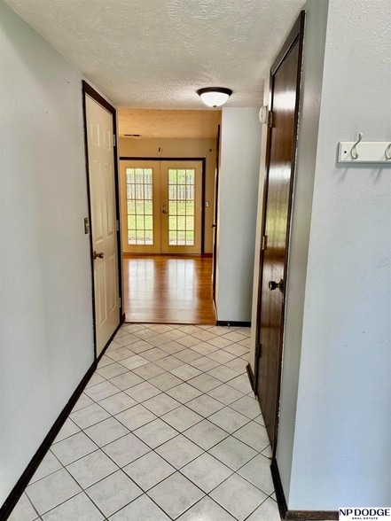 Photo - 1503 Willow Ave