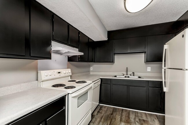 Photo - Hickory View Apartments