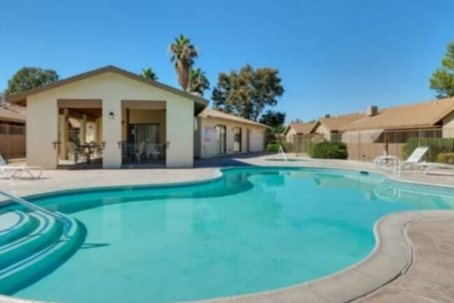 Photo - Quail Springs Village Apartments