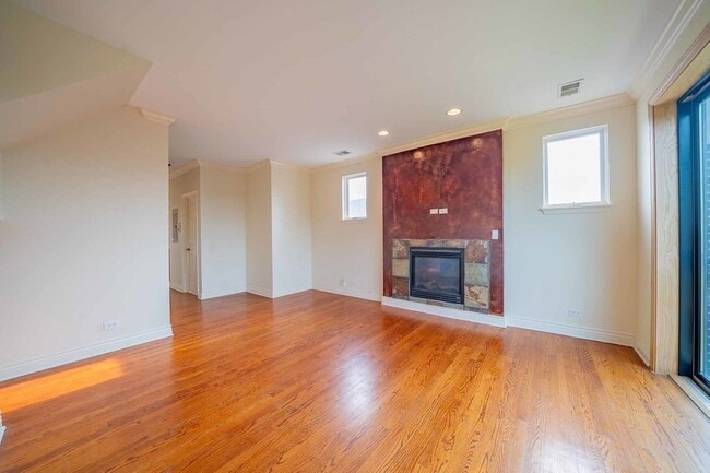 Photo - 3123 W Washington Blvd Unit 3