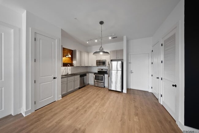 Photo - 255 E Boyd Dr Unit 211