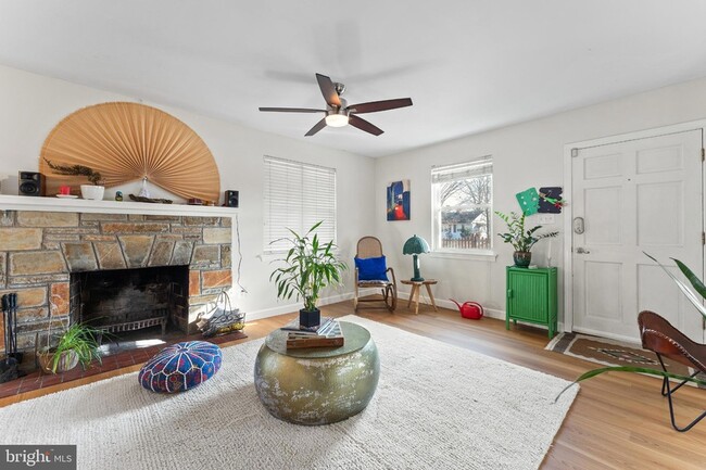 Photo - 601 Hanson Ave