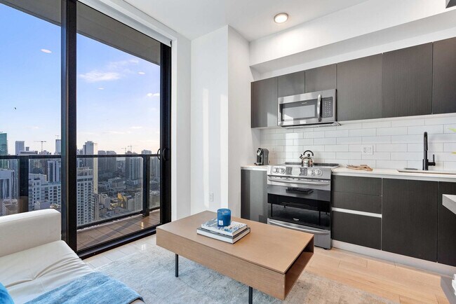 Photo - 398 NE 5th St Unit SI ID1372283P