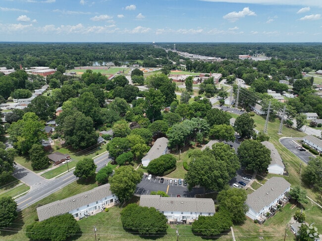 Photo - Lexington Commons