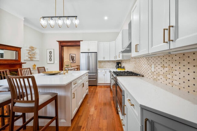 Photo - 215 W 138th St Unit ID1316447P