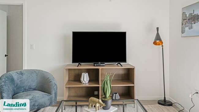 Photo - 301 SW 1st Ave Unit 3105.1401723