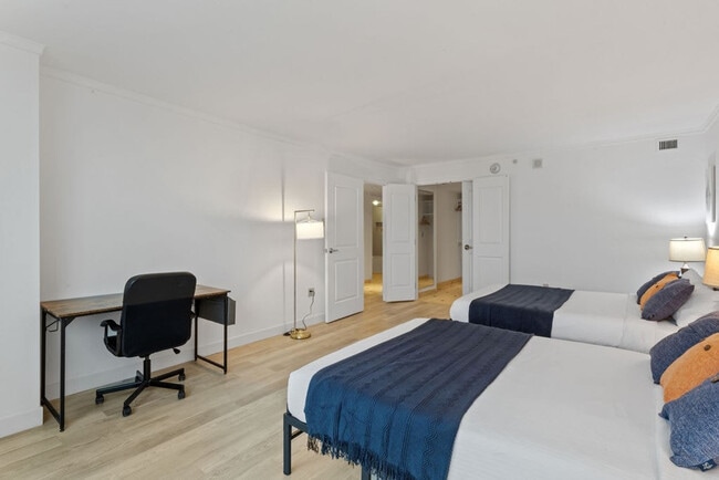 Photo - 810 Pacific Ave Unit ID1358972P