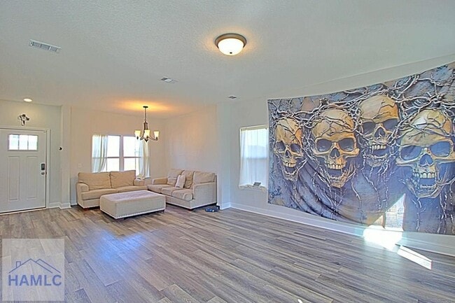 Photo - 430 Rutledge Dr