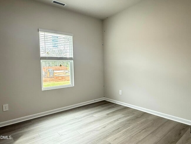 Photo - 1008 St Lawrence Dr