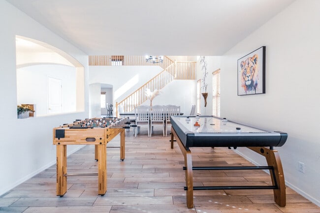 Building Photo - 1550 N Desert Willow St Unit SI ID1495037P