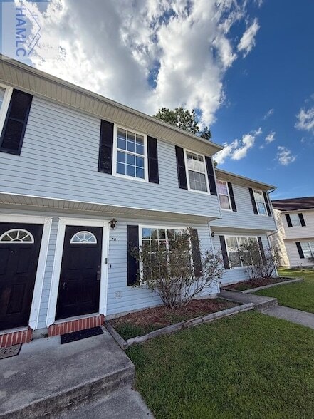 Building Photo - 1100 Pineland Ave