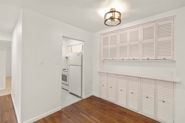 Photo - 2229 Mimosa Dr Unit 5