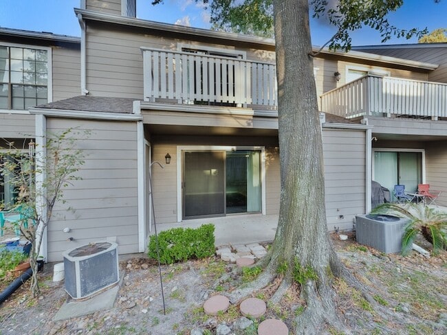 Photo - 14911 Wunderlich Dr Unit 907