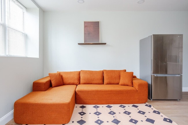 Building Photo - 1816 S 9th St Unit ID1314950P