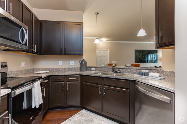 Interior Photo - Wellsley Park at Deane Hill Apartments