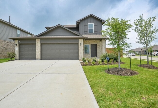 Building Photo - 1055 Llano Trl