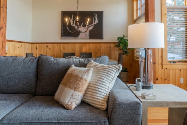 Photo - 215 Double Eagle Dr Unit ID1309435P