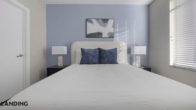 Photo - 1000 S Broadway Unit 221