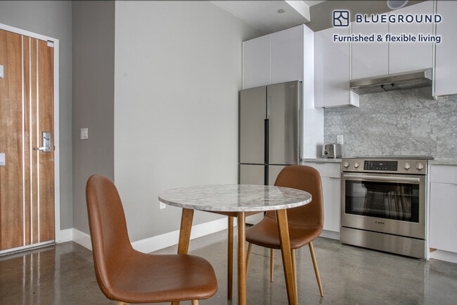 Photo - 354 S Spring St Unit FL2-ID1205