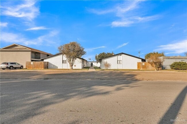 Photo - 1104 Fern Ave