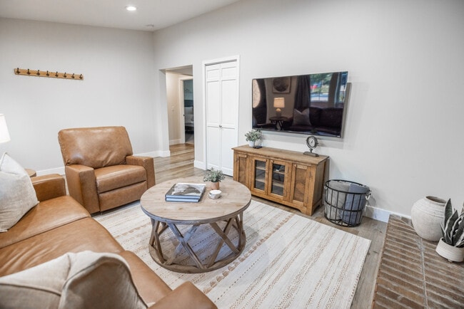 Photo - 3588 Bengal Blvd Unit SI ID1471864P