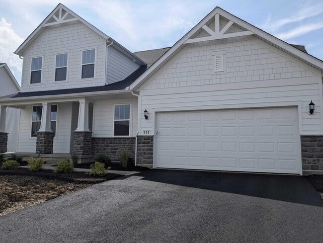 Building Photo - 832 Callaway Ln