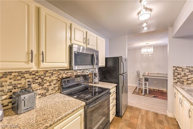 Photo - 5055 W Hacienda Ave Unit 1037