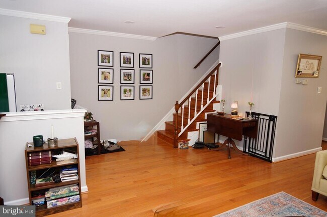 Photo - 8 Cross Falls Cir