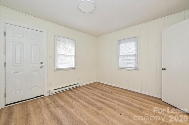 Photo - 300 E Hudson St