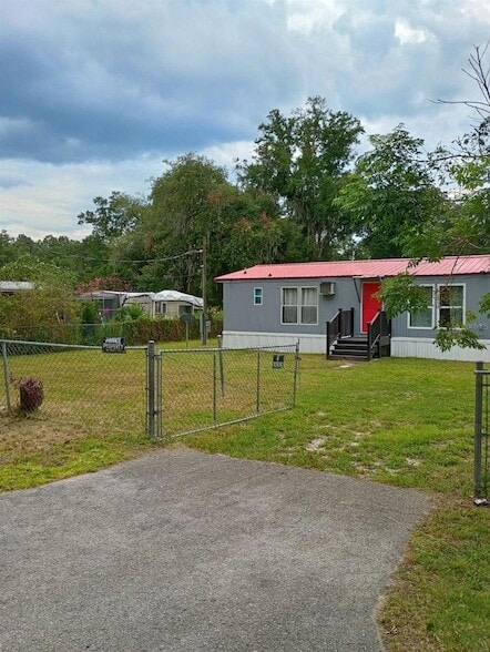 Building Photo - 928 NW 111th Ct