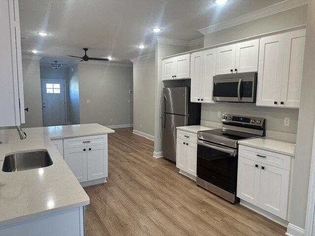 Photo - 436 NE Bellingham Dr