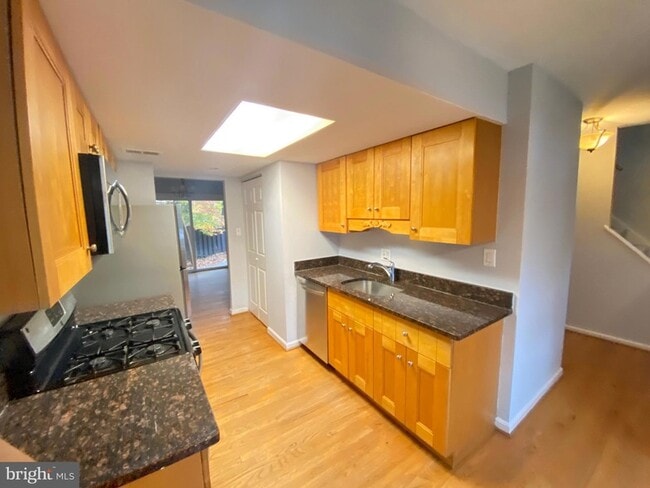 Photo - 9244 Sprucewood Rd