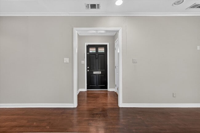Photo - 4216 Donnelly Ave