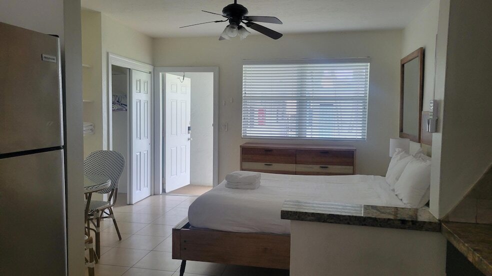 Photo - 1601 S Federal Hwy Unit 6