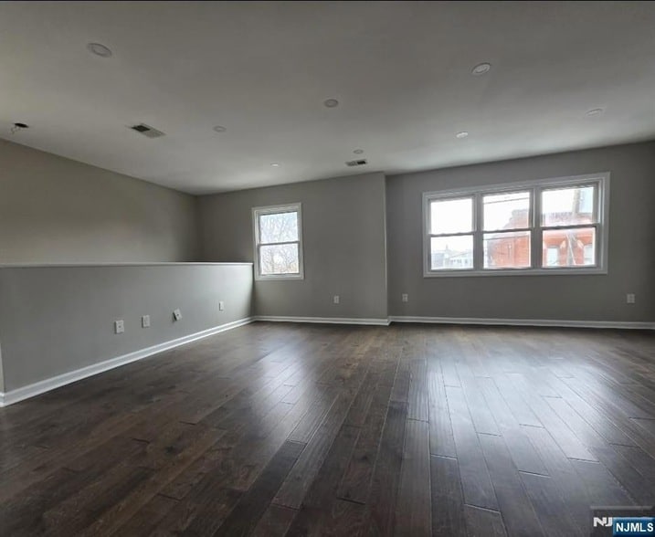 Photo - 7-9 Hudson St Unit 2ND