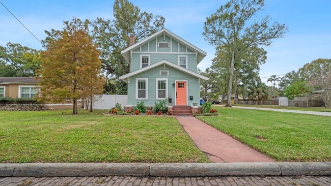 Photo - 720 1/2 W Woodlawn Ave Unit ID1271939P