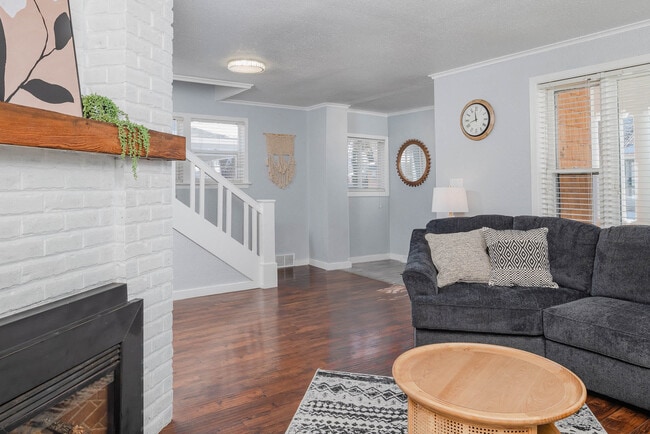 Photo - 212 Baldwin Ave Unit ID1061634P