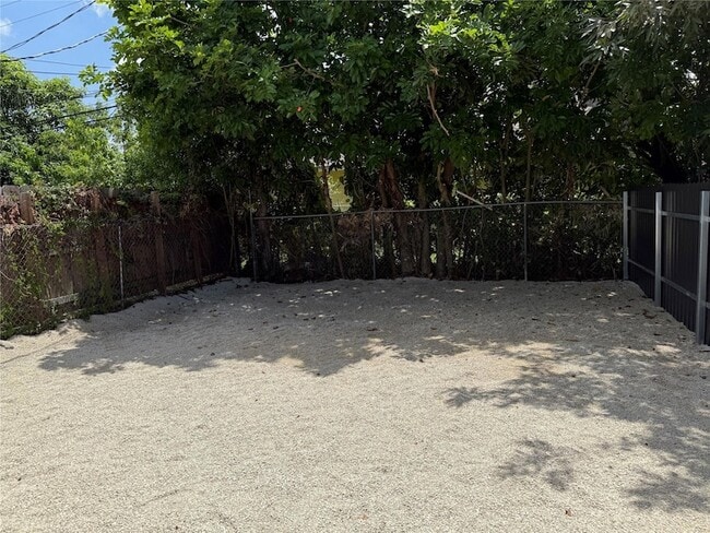 Photo - 2830 NW 15th Ct Unit A