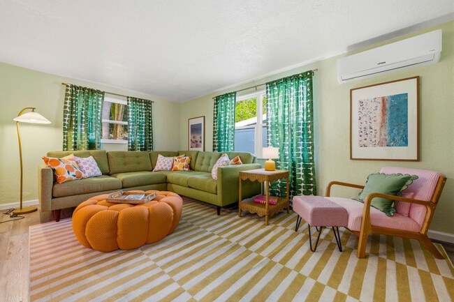 Building Photo - 3116 Karen Ave Unit ID1375874P