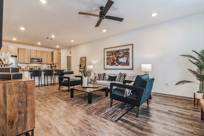 Photo - Canter Luxury Apartment Homes