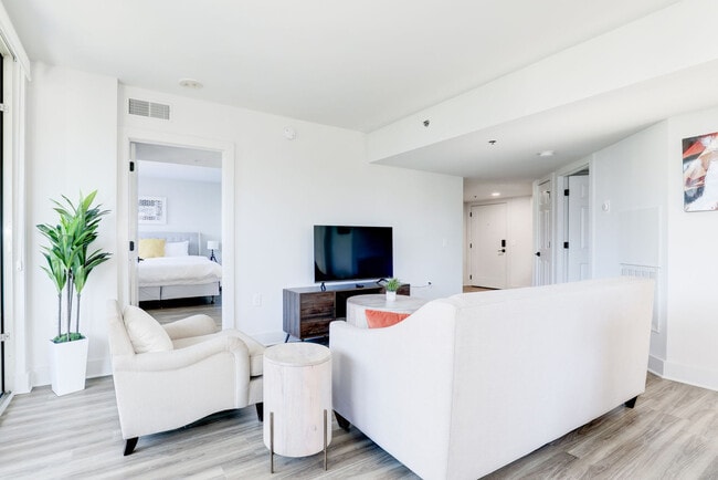 Photo - 1221 S Eads St Unit FL10-ID1024709P