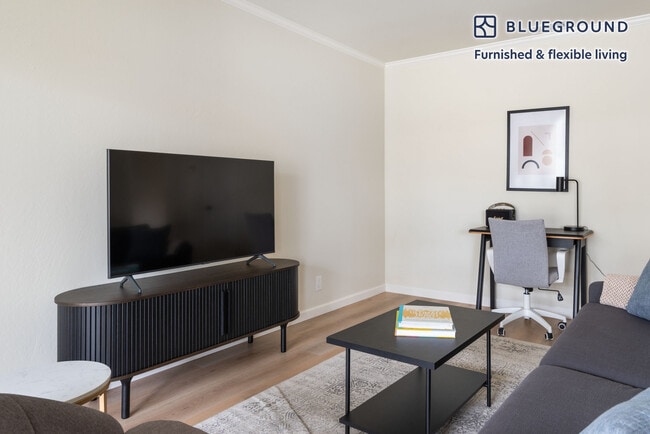 Photo - 837 Cowper St Unit FL2-ID1381