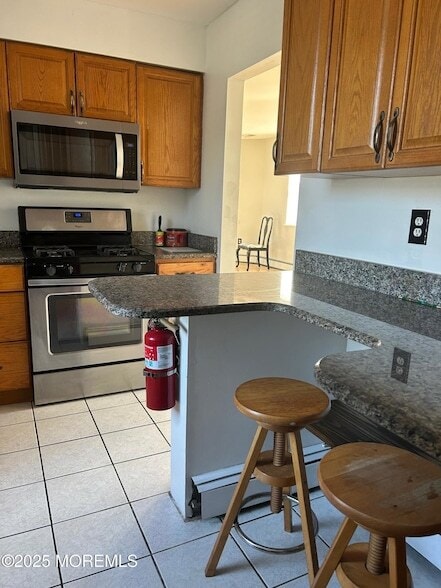 Photo - 31 W Main St Unit upstairs