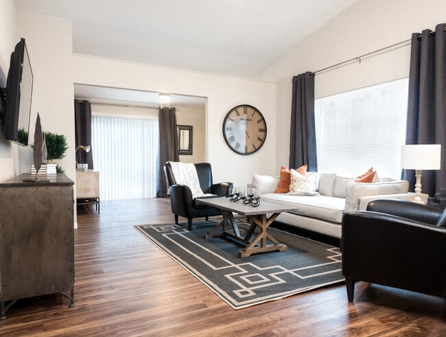 Beautiful Open Layouts Full of Natural Light - Redwood Fort Wayne Wallen Road
